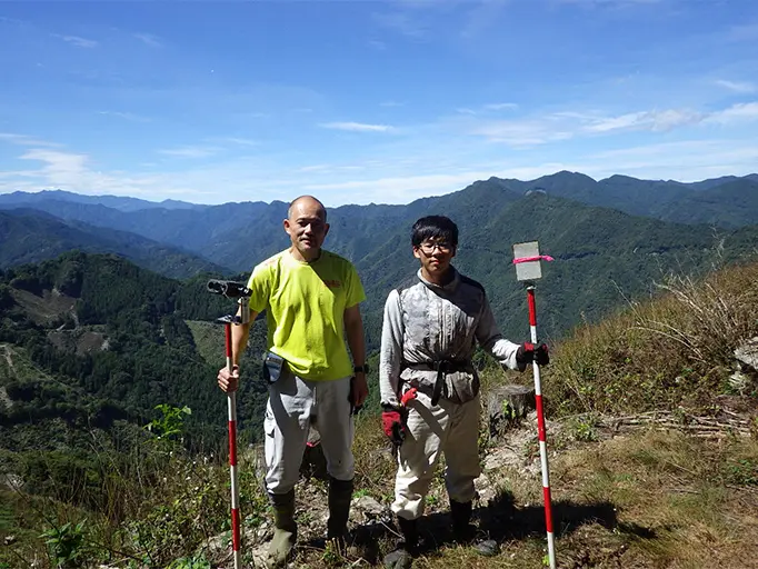 巡視の様子の写真